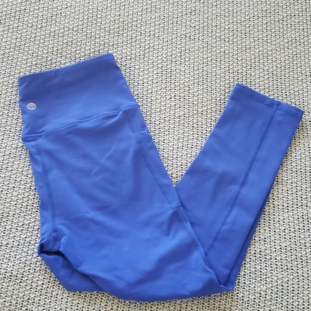 Senita Athletics Leggings W/ POCKETS (Size M)